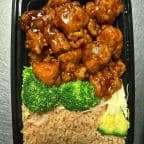 Best General Tso's Chicken (Combo Plate) in Richmond, VA